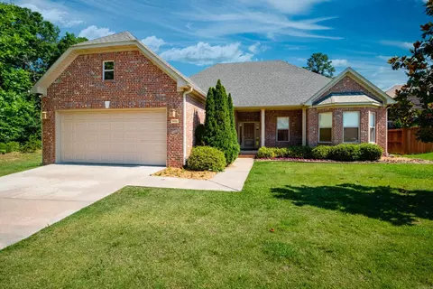 19506 Summershade Dr, Little Rock, AR 72223