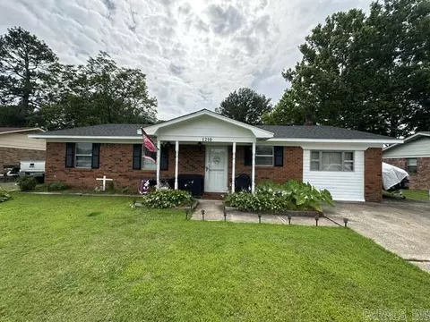 1210 S Center St, Lonoke, AR 72086