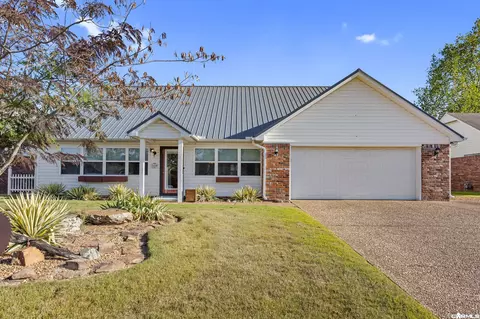 2409 Normandy Ln, Searcy, AR 72143