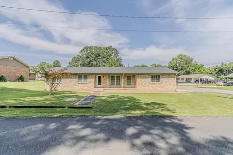 306 N Center Hill Rd, Paragould, AR 72450