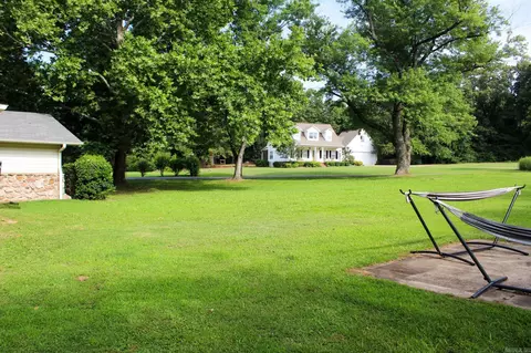 Exterior - 1202 Headlee Dr, Searcy, AR 72143 photo 7 of 8