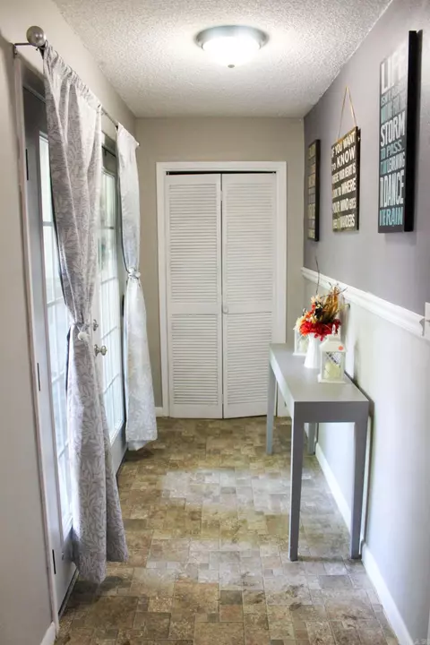 Entry Way - 1202 Headlee Dr, Searcy, AR 72143 photo 2 of 6