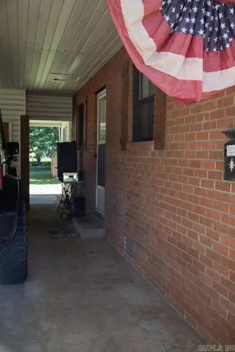 Exterior - 313 Beatrice St, Thayer, MO 65791 photo 10 of 10