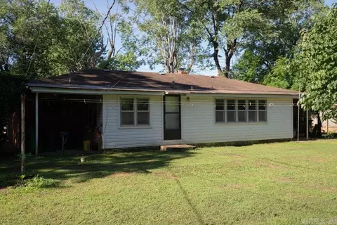 Exterior - 313 Beatrice St, Thayer, MO 65791 photo 8 of 10