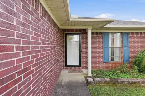Entry Way - 4535 Graham Dr, Conway, AR 72034 photo 1 of 4