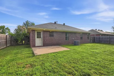 Exterior - 4535 Graham Dr, Conway, AR 72034 photo 7 of 7