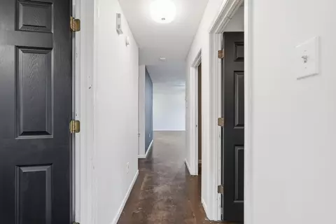 Entry Way - 4535 Graham Dr, Conway, AR 72034 photo 3 of 4