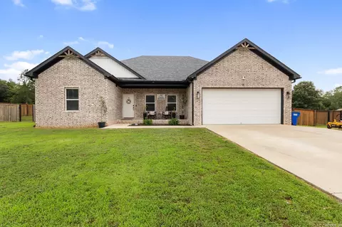 16 Otto Landing Dr, Greenbrier, AR 72058
