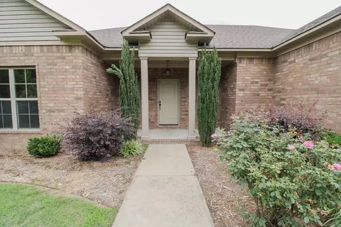 Exterior - 2240 Shadow Falls Dr, Conway, AR 72032 photo 2 of 4