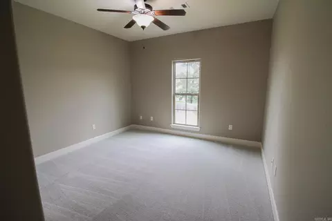 Bedroom - 2240 Shadow Falls Dr, Conway, AR 72032 photo 2 of 3