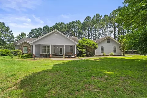 5 Williamsburg Dr, Cabot, AR 72023