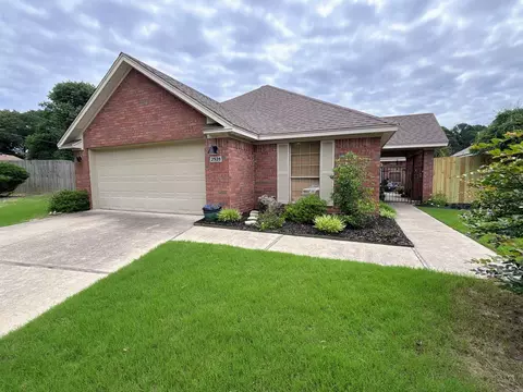 2528 Jasmine Dr, Benton, AR 72015