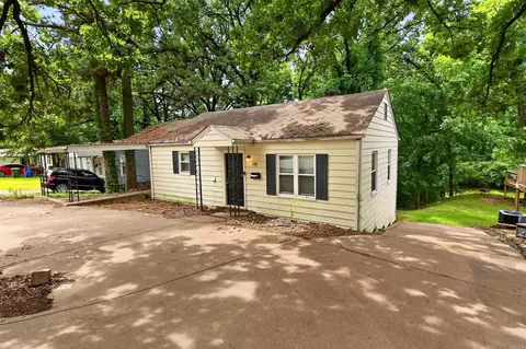210 Belmont Dr, North Little Rock, AR 72116