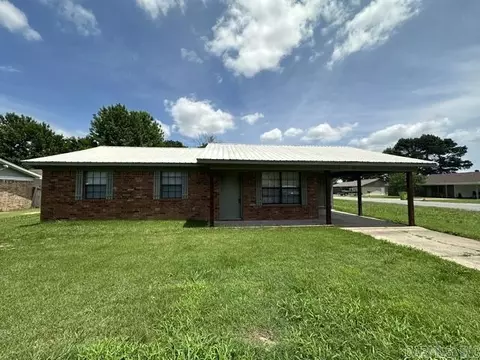 1221 Fairview, Lonoke, AR 72086