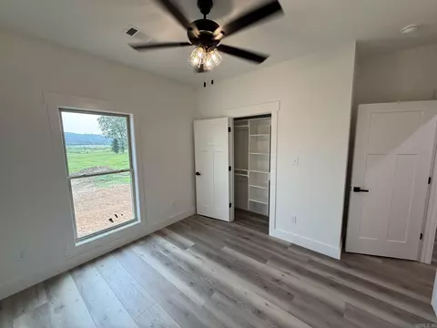 Bedroom - 134 Republican Loop, Greenbrier, AR 72058 photo 6 of 8