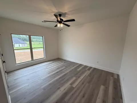 Bedroom - 134 Republican Loop, Greenbrier, AR 72058 photo 3 of 8