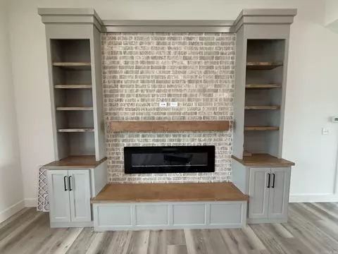 Living - 134 Republican Loop, Greenbrier, AR 72058 photo 3 of 3