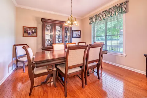 Dining - 32 Rodeo Dr, Austin, AR 72007 photo 1 of 2