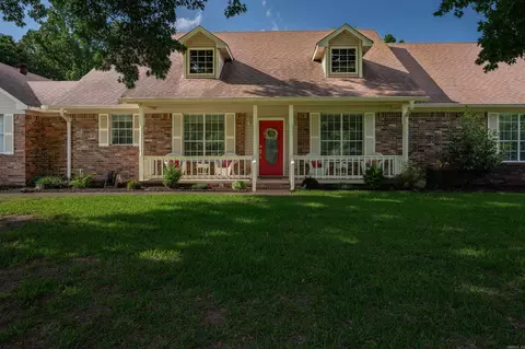 32 Rodeo Dr, Austin, AR 72007