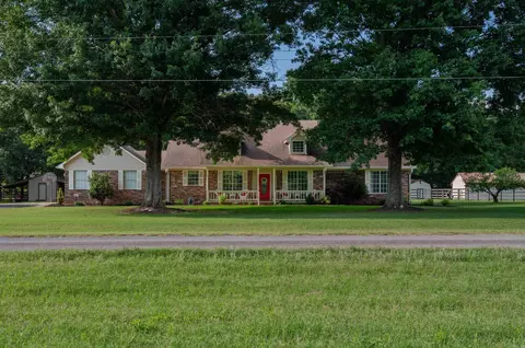 Exterior - 32 Rodeo Dr, Austin, AR 72007 photo 4 of 13