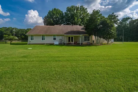 Exterior - 32 Rodeo Dr, Austin, AR 72007 photo 6 of 13