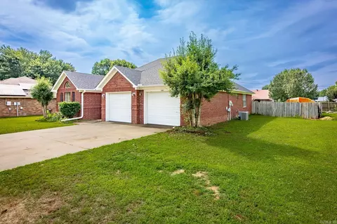 Exterior - 1809 Applewood Cove St, Beebe, AR 72012 photo 6 of 6