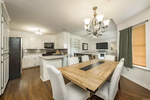 Dining - 1809 Applewood Cove St, Beebe, AR 72012 photo 2 of 3