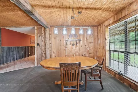 Dining - 1083 Grant 18, Grapevine, AR 72057 photo 3 of 3