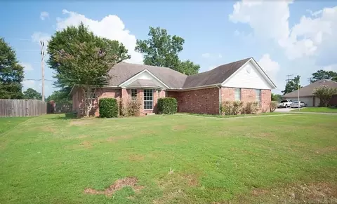 1560 Marlise Dr, Conway, AR 72034