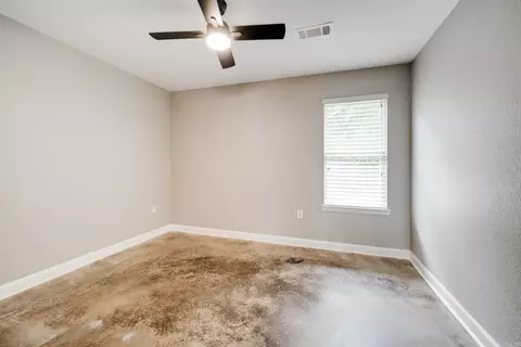 Bedroom - 1355 Acuff Ln, Conway, AR 72034 photo 3 of 7