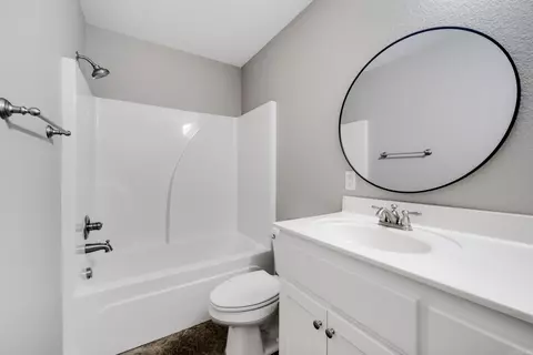 Bath - 1355 Acuff Ln, Conway, AR 72034 photo 1 of 4