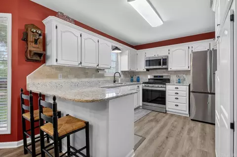 Kitchen - 404 Galina St, Beebe, AR 72012 photo 1 of 4