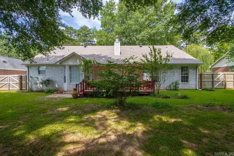 Exterior - 404 Galina St, Beebe, AR 72012 photo 10 of 12