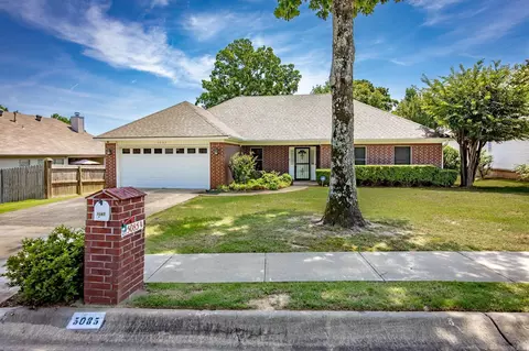 5085 Willow Glen Cir, Sherwood, AR 72120