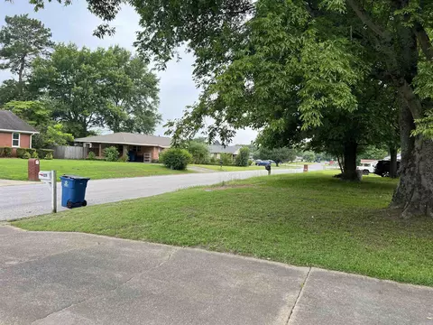 Exterior - 1231 Brownwood, Malvern, AR 72104 photo 16 of 17