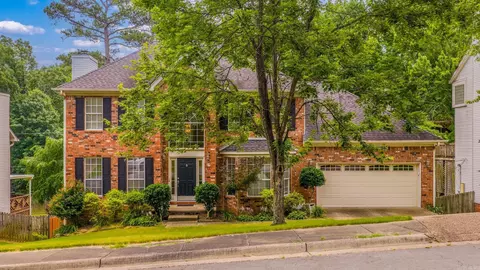 4611 Old Oak Dr, Little Rock, AR 72223