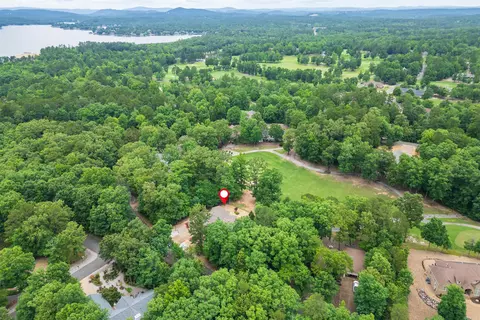 82 Magellan Dr, Hot Springs Village, AR 71909