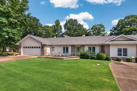 1 Magellan Cir, Hot Springs Village, AR 71909