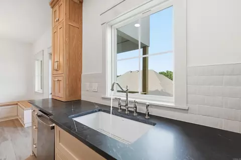 Kitchen - 1100 Edinburgh Dr, Conway, AR 72034 photo 5 of 7