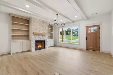 Living - 1100 Edinburgh Dr, Conway, AR 72034 photo 3 of 6