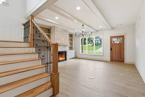 Living - 1100 Edinburgh Dr, Conway, AR 72034 photo 4 of 6