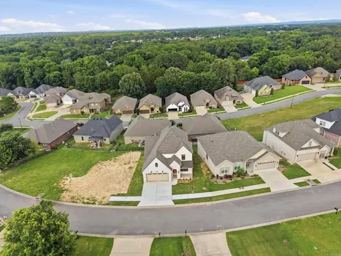 View/Area - 1100 Edinburgh Dr, Conway, AR 72034 photo 1 of 2