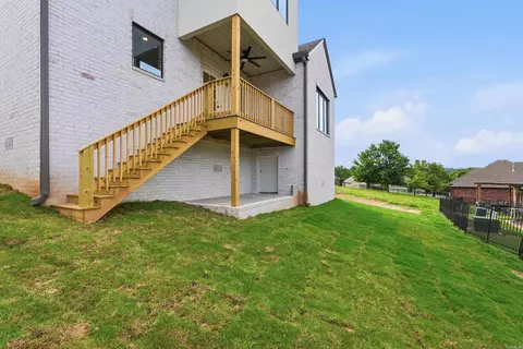Exterior - 1100 Edinburgh Dr, Conway, AR 72034 photo 5 of 7