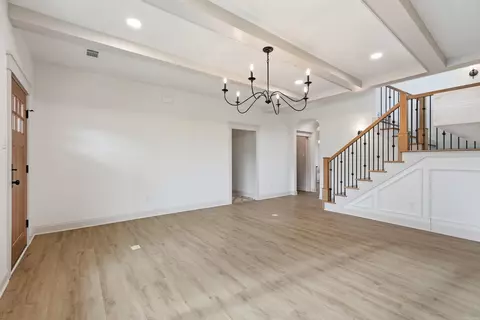 Living - 1100 Edinburgh Dr, Conway, AR 72034 photo 6 of 6