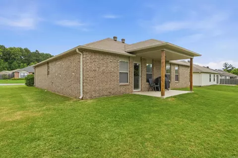 Exterior - 1107 Crossing Loop, Bryant, AR 72022 photo 5 of 6