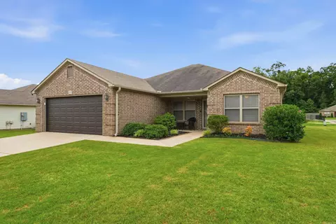 Exterior - 1107 Crossing Loop, Bryant, AR 72022 photo 2 of 6
