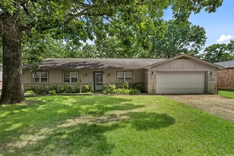 35 Daniel Dr, Sherwood, AR 72120