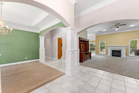 Entry Way - 603 Providence Dr, Bryant, AR 72022 photo 2 of 4