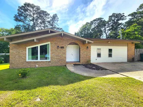 500 Carol Ave, El Dorado, AR 71730