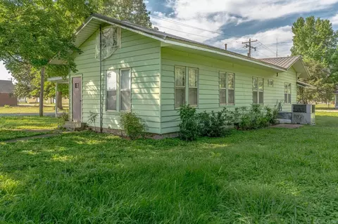 Exterior - 203 W Third St, Weiner, AR 72479 photo 2 of 6